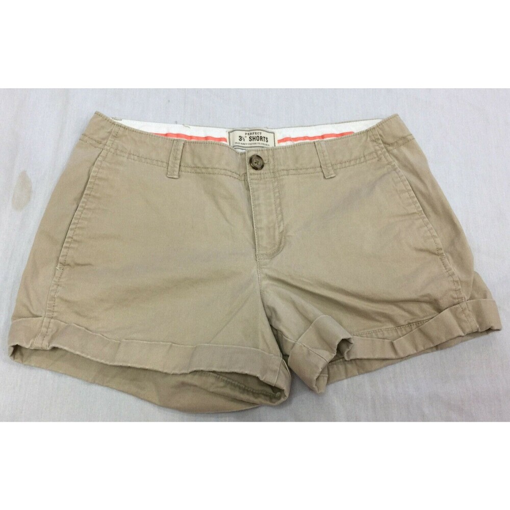 OLD NAVY WOMENS SHORTS SIZE 6